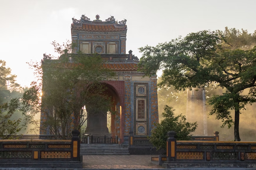 Experience in Northern Vietnam: Hanois Ancient Temples