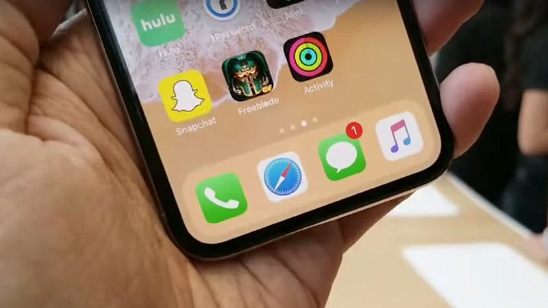 Màn hình điện thoại iPhone X
