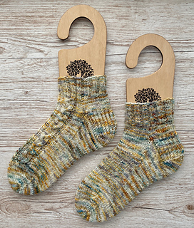25 Terrific and Free Knit Socks Patterns - love. life. yarn.