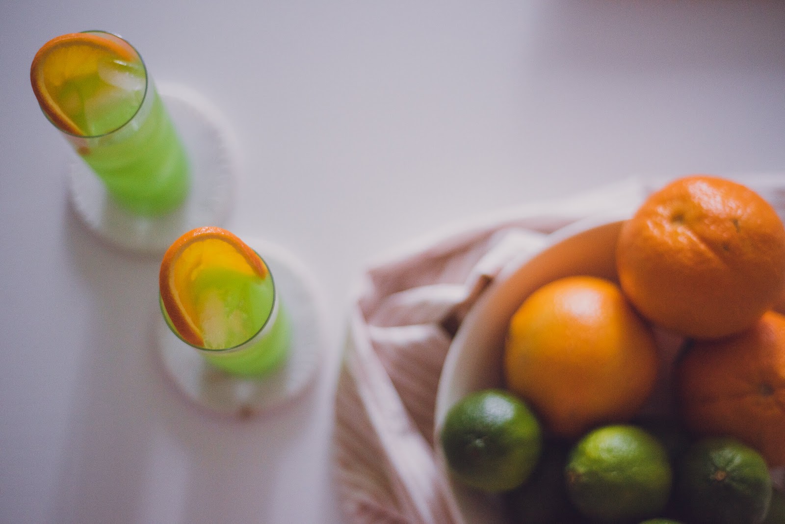 green-rum-punch-orange-garnish-lily-muffins.jpg