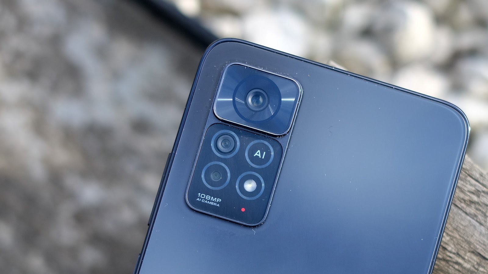 This image shows the cameras of Xiaomi Redmi Note 11 Pro+.