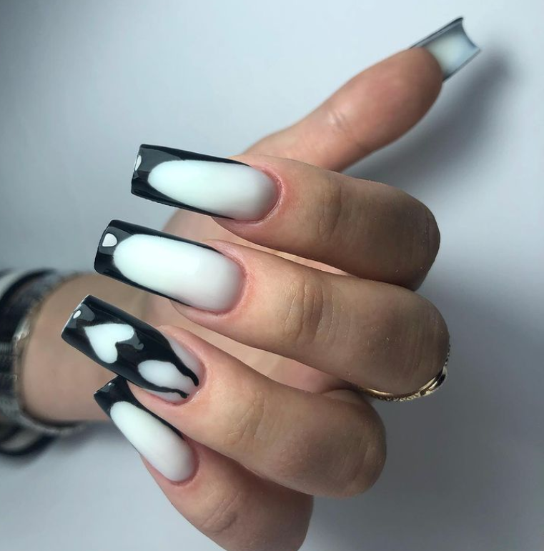 Black Flakes White Nails With Design