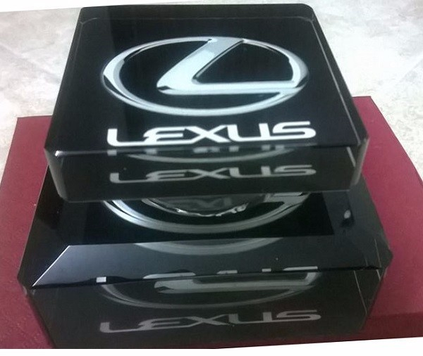 Tinh dầu thơm ô tô LEXUS