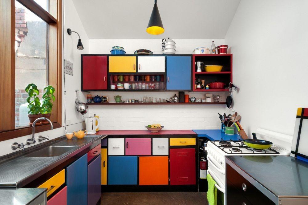 5 Inspirasi Desain Dapur Warna-warni, Masak pun Makin Semangat!