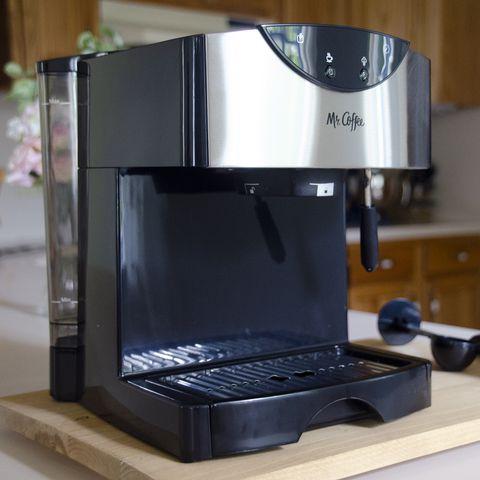 Mr. Coffee ECMP50 Espresso/Cappuccino Maker: Inexpensive