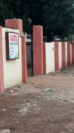 Glitz Guest House, 3, Kiania Road, Adewole Estate, Nigeria, National Park, state Kwara