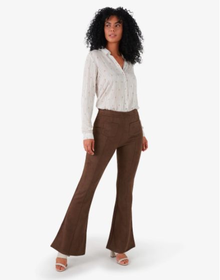 calça larga feminina modelo flare marrom 