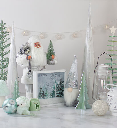 Christmas 2022 decorating trends Frost and Mint Collection