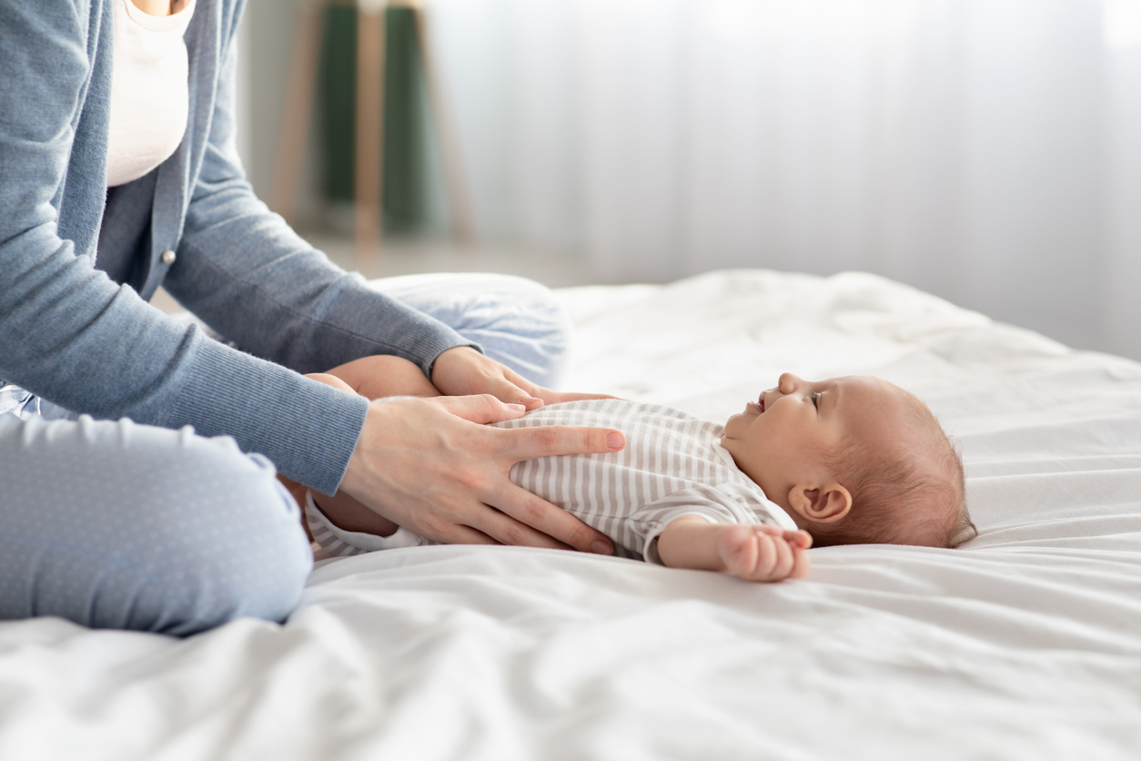 Ropa para bebés: básicos que debe tener tu bebé | Mejora Vida