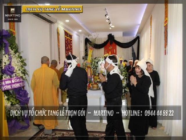 Cách thức mua áo sơ mi đen tang lễ tại Trại Hòm Martino