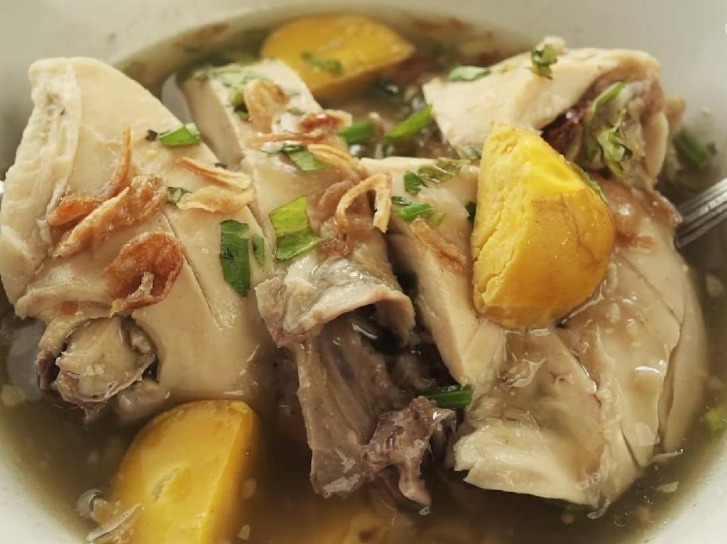 sop ayam pak min