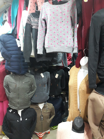 Opiniones de Ropa De Mujer Local 1393 en Quito - Tienda de ropa