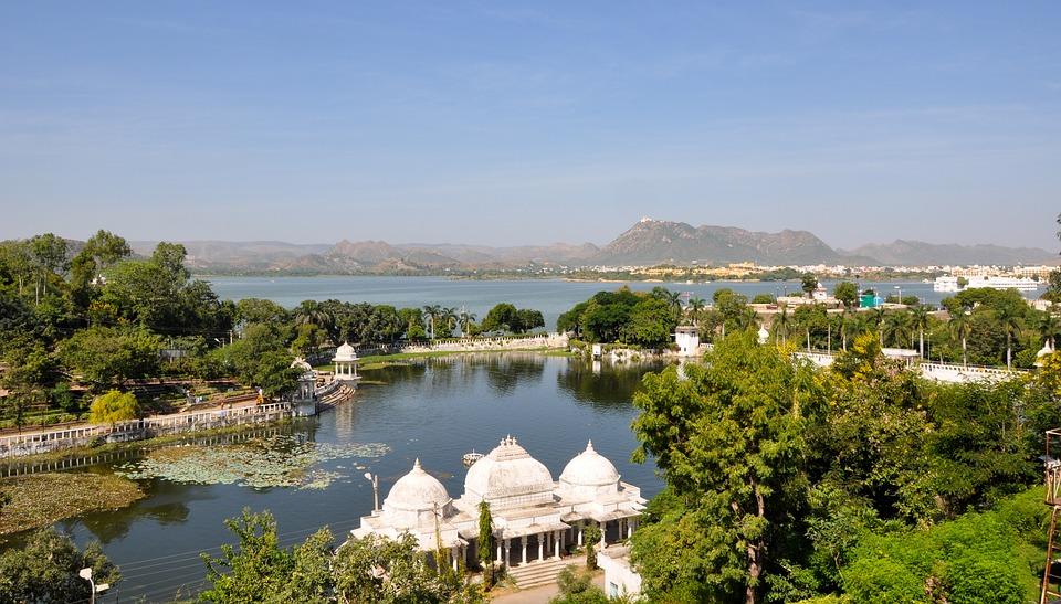 Lake Pichola, Lake City, Udaipur, Rajathan, India