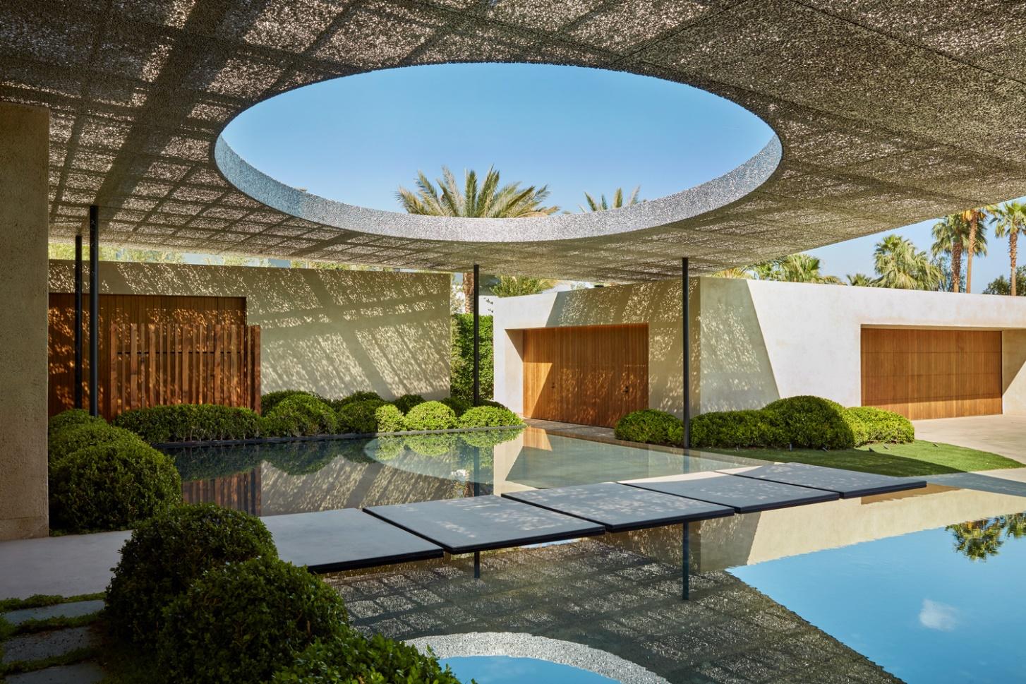 Translucent Roof Courtyard Patio Ideas