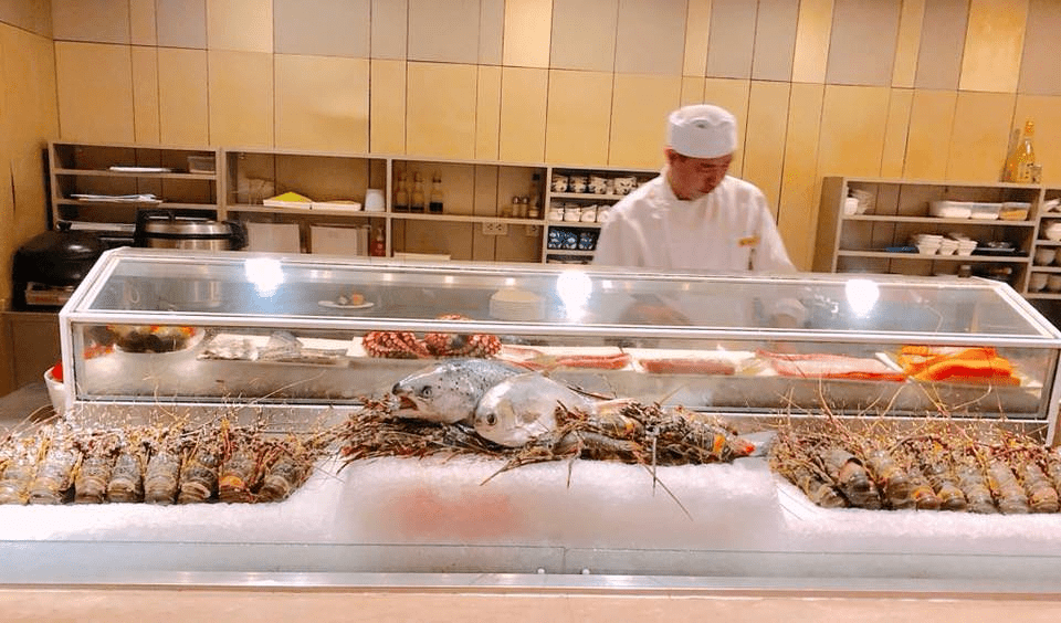 Không gian tuyệt vời để thưởng thức buffet hải sản tôm hùm Tp.HCM