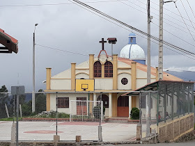 Iglesia De Rosas Loma De Sinincay