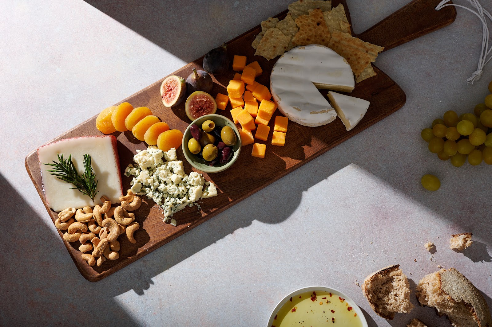 Creating shadows on food photo scene using V-Flats.