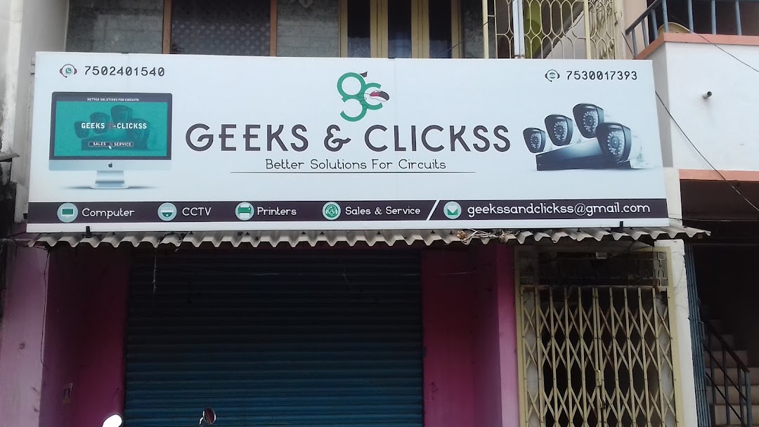 Geeks & Clickss