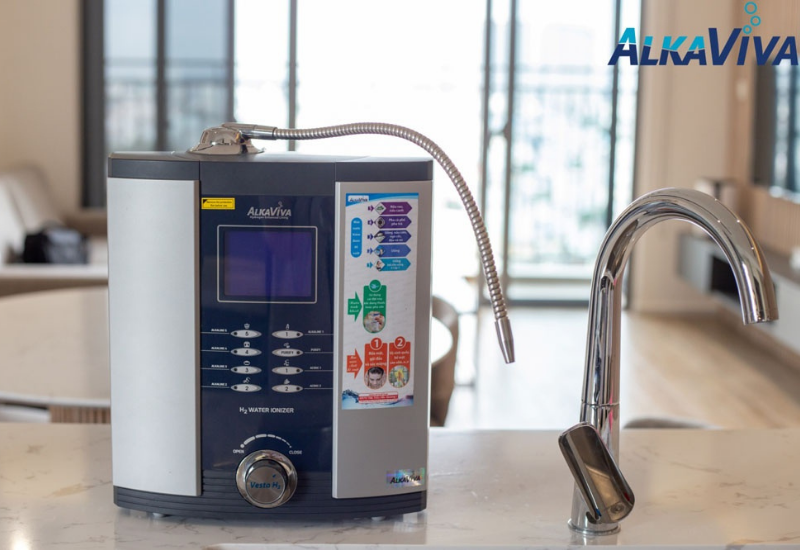 NƯỚC ION KIỀM ALKAVIVA – CỨU TINH CHO NGƯỜI BỆNH TÁO BÓN
