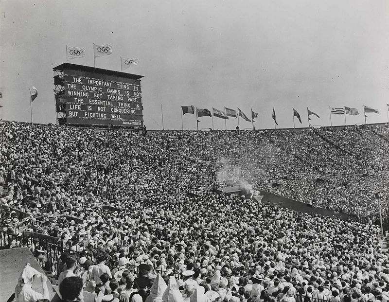800px-The_XIV_Olympic_Games_opens_in_London,_1948_.jpg