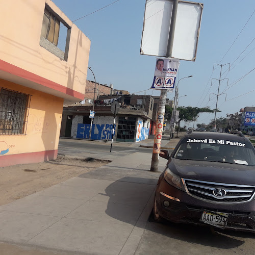 Av. Los Próceres 535, San Martín de Porres 15107, Perú