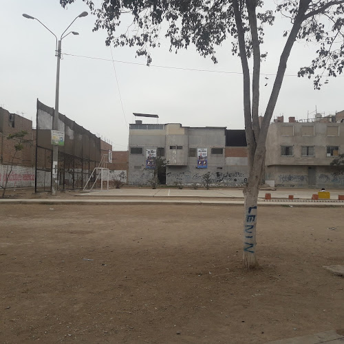 Opiniones de Canchita Los Vikingos en Callao - Campo de fútbol