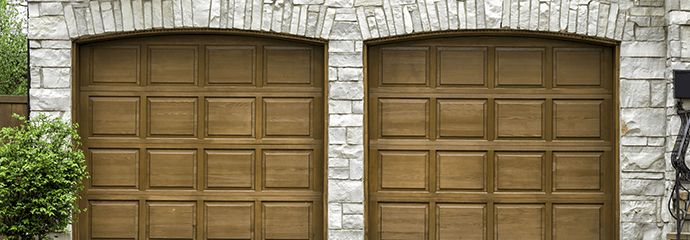 Residential And Commercial Garage Door