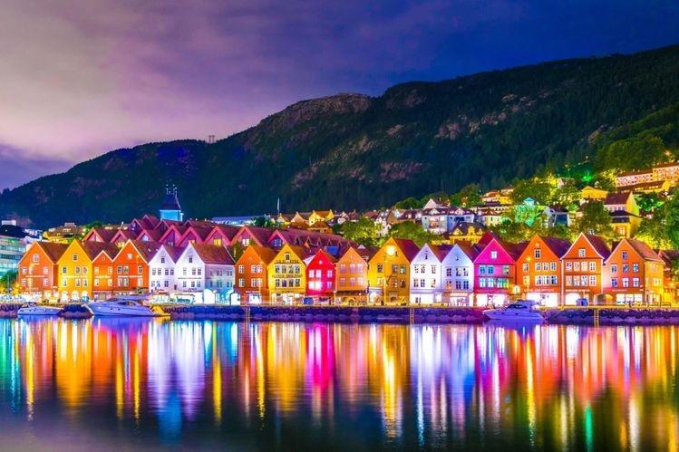 7 ที่เที่ยวนอร์เวย์ เมืองธรรมชาติแสนมหัศจรรย์ เมืองในฝัน สวยดั่งโลกนิยาย สุดโรแมนติก 2.เบอร์เกน (Bergen)