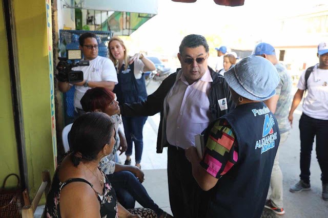 Alejandro Asmar lleva su mano solidaria a San Pedro de Macorís