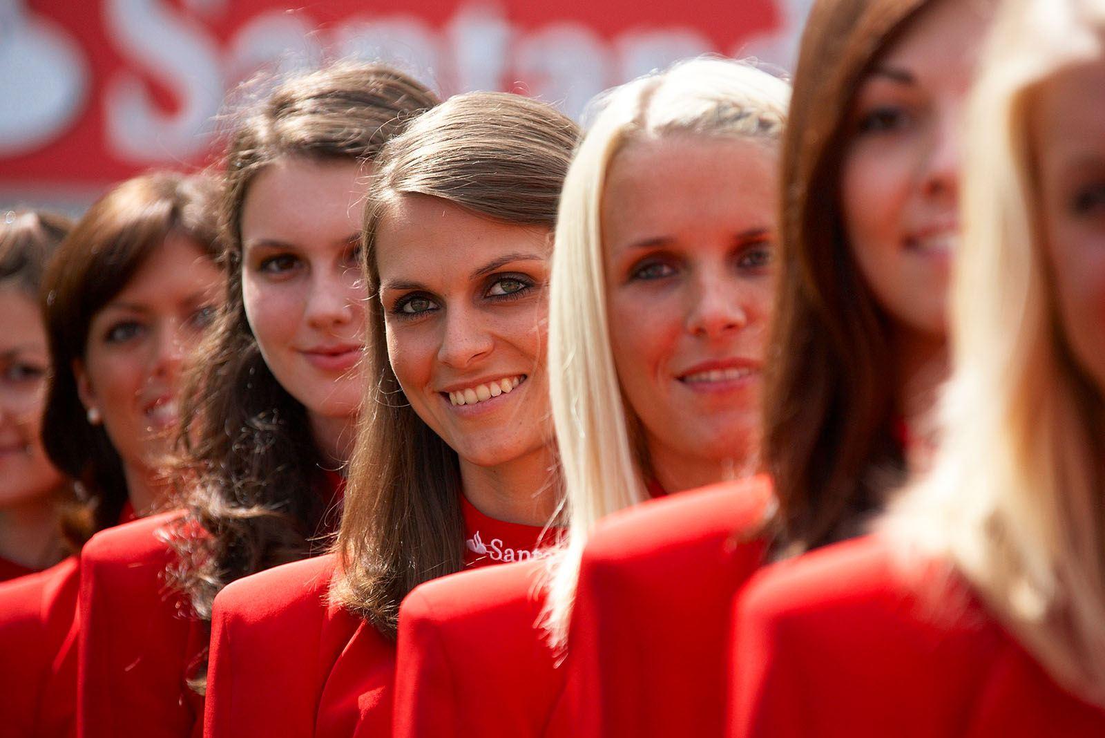 D:\Documenti\posts\posts\Women and motorsport\foto\photo by Rainer Schlegelmilch\Silverstone\1109-0122.jpg