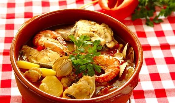 Resultado de imagem para caldeirada Ã  pescador de montijo