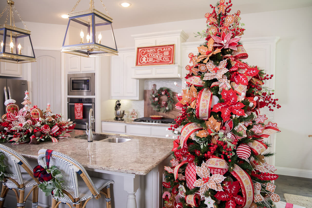 Red and white with mint Christmas tree