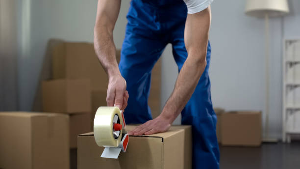 unpacking service, room packing, packing paper