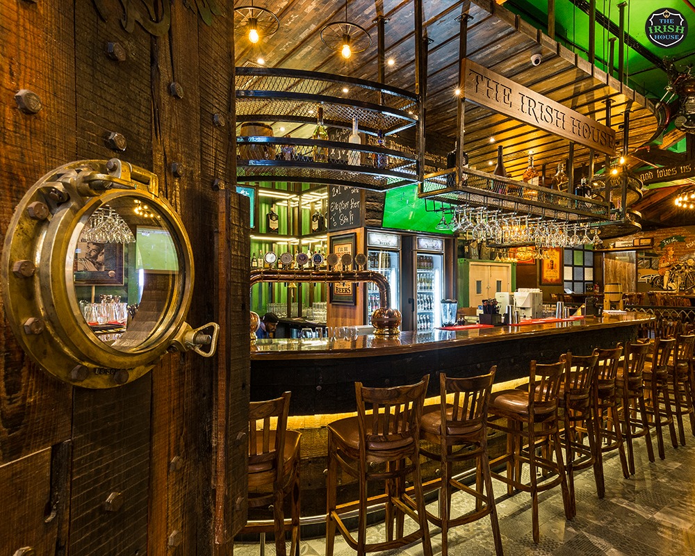 Irish House