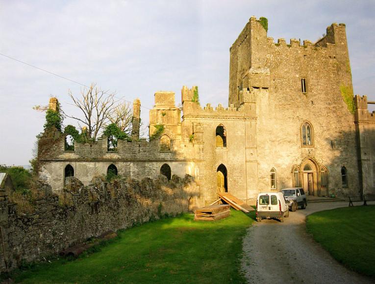 Castle_Leap,_Birr,_Ireland
