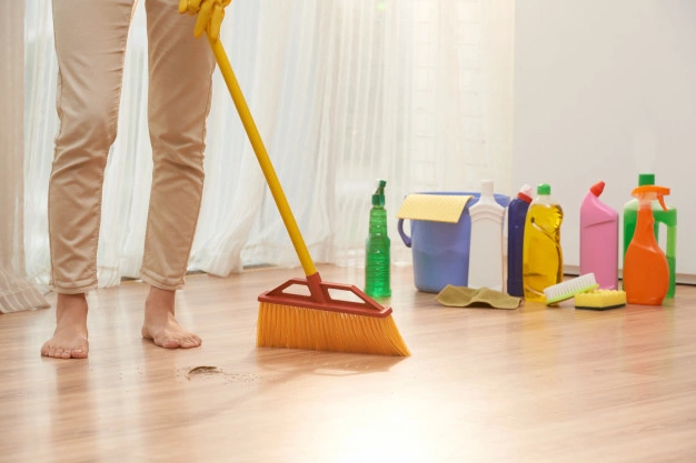 【床の種類別】無垢フローリング・室内タイル・敷き込みカーペットのお手入れ・掃除方法を解説