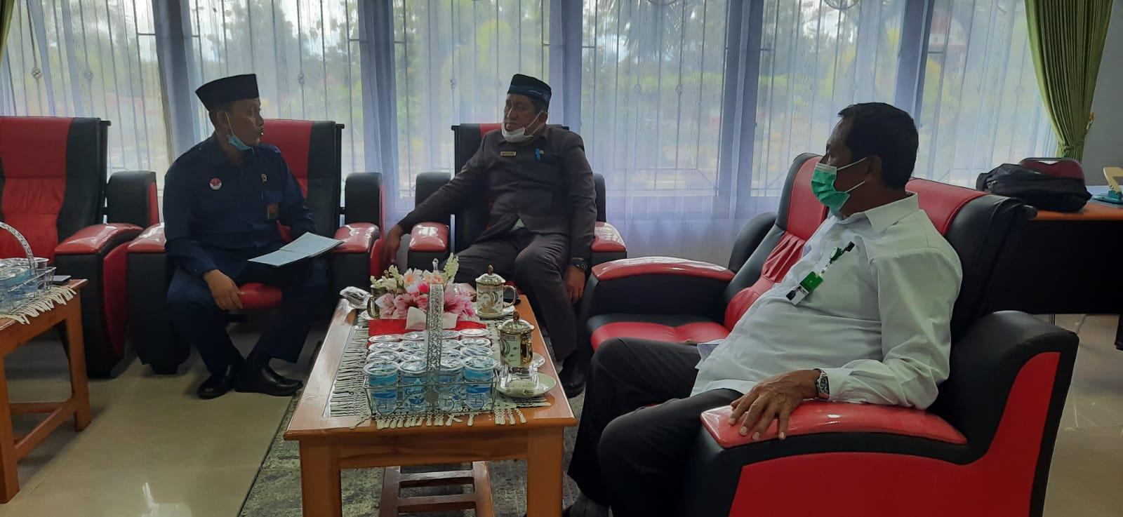 Foto_pertemuan_1.jpeg - 128.31 kB