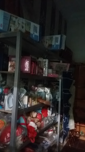 Giftsense Supermarket, Shop No. 28, Naowa Shopping Complex , Near Aso Rock Clinic, Command Guest House Road, Off Murtala Mohammed Way, Asokoro, Abuja, FCT, Nigeria, Shoe Store, state Nasarawa