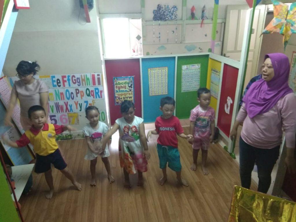 https://iniborneo.com/wp-content/uploads/2018/10/Kiprah-TK-Cerlang-Kembangkan-Pendidikan-Keberagaman-di-Sekolah-2-1024x768.jpg