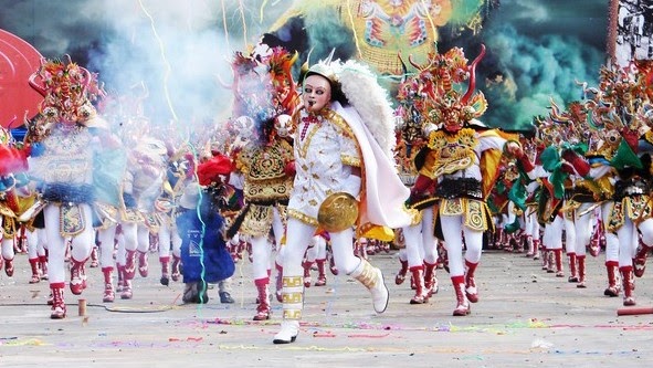 parade au carnaval d'oruro