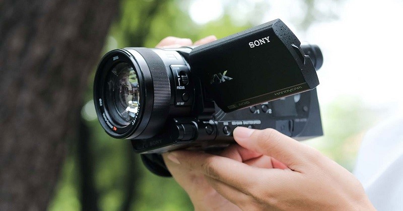 Why use a handheld camcorder
