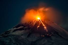 Etna volcano (Italy): eruption intensifies, possibly heading towards a  paroxysm / VolcanoDiscovery