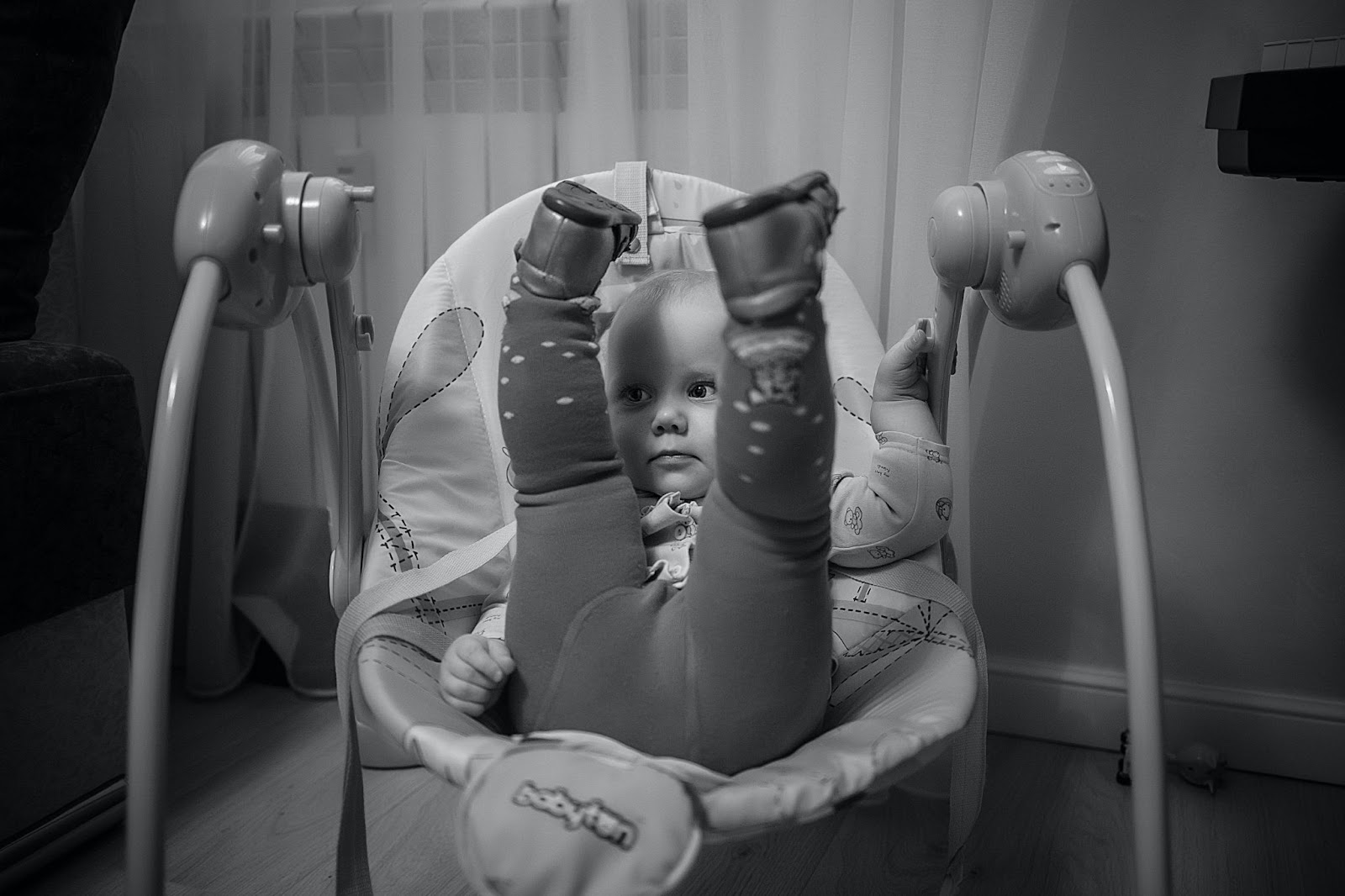 best baby swing for small spaces