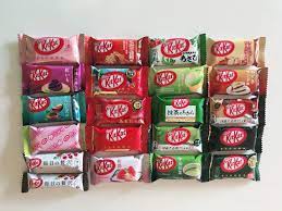 Amazon.com : Japanese Kit Kat Mini Bar 21 pcs , ALL DIFFERENT FLAVORS  Assortments (original green tea set) : Grocery & Gourmet Food