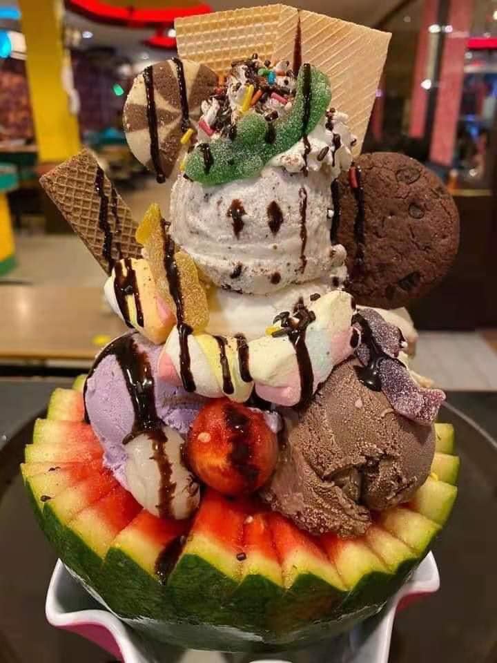 Crazy Ice Cream & Salad House