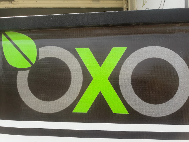 OXO Auto Servicio - José Luis Bustamante y Rivero