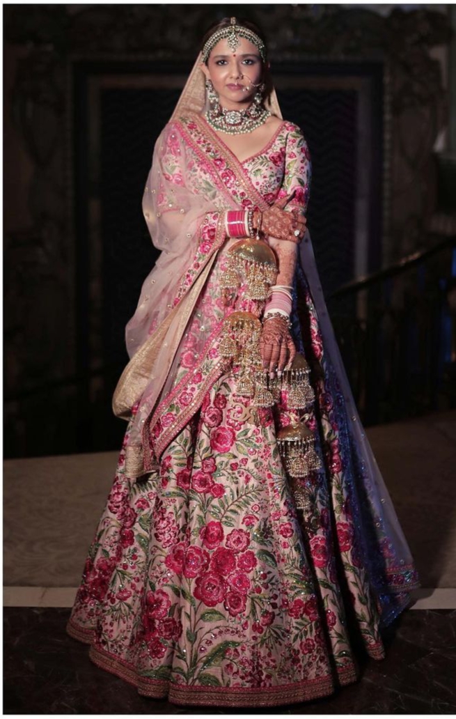 21 Designer Lehengas For Bride From Sabyasachi 2023!