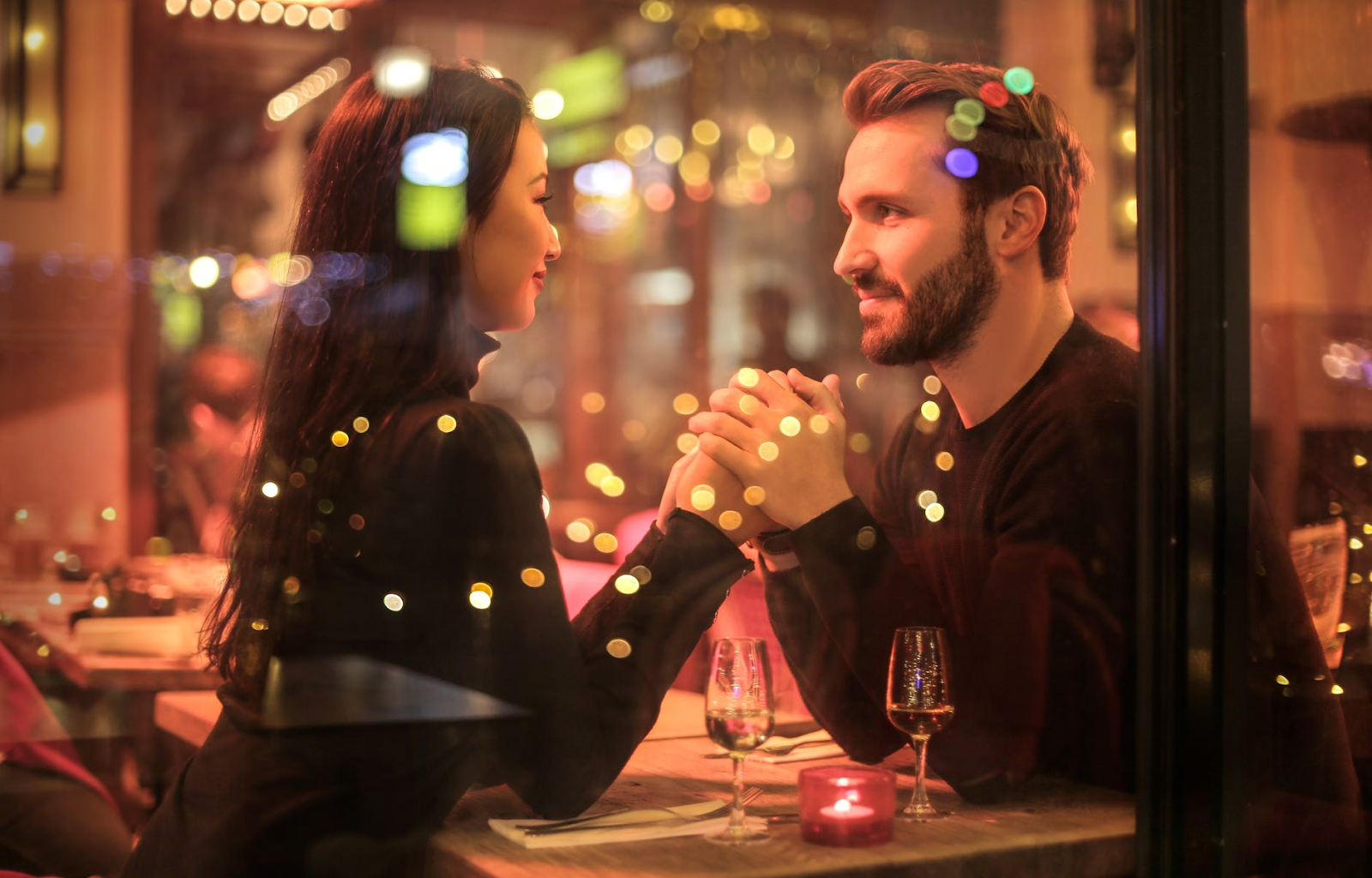 Avoid Dating Disasters! How To Look on a First Date