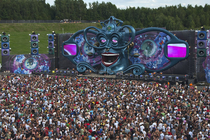 Tomorrowland main stage 2009