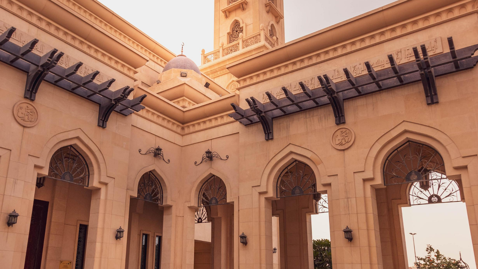 Top 5 Places To Visit Agra
